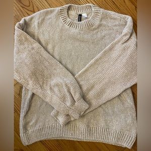 H&M Size small beige comfy sweater